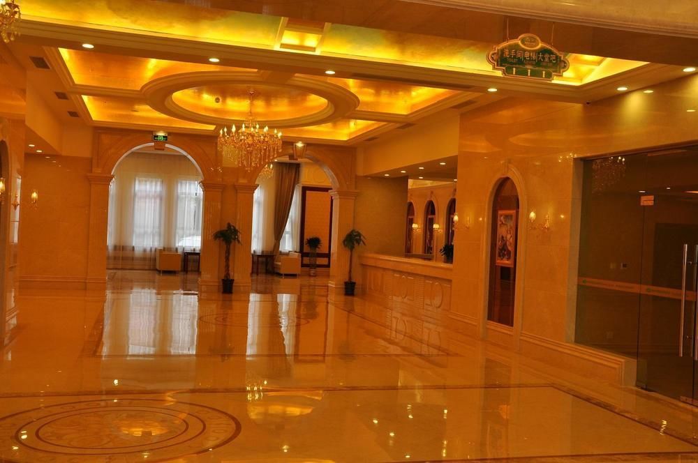 Vienna Hotel Sh Fengxian Nanqiao Jinhai Road Shanghai Eksteriør billede